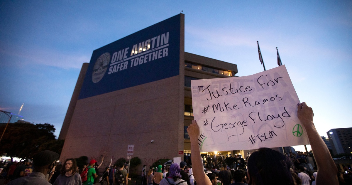 Austin Police Officer Who Shot And Killed Michael Ramos Charged With Murder The Texas Tribune