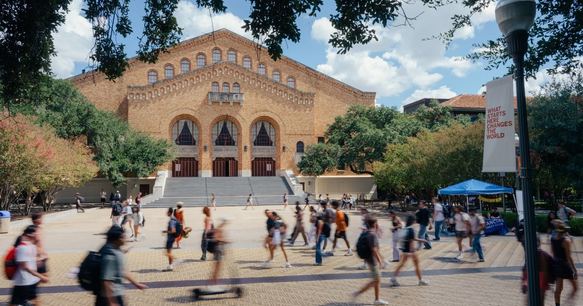 Trump administration offer preferential funding to UT-Austin