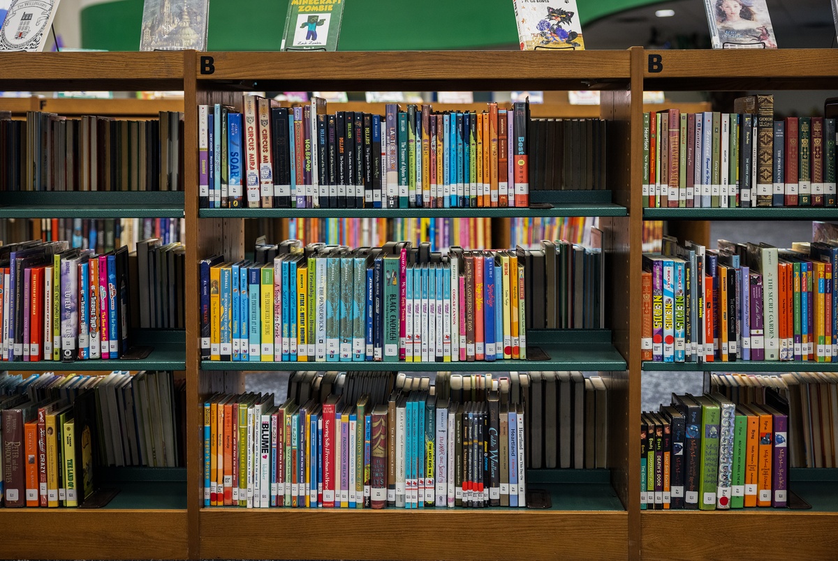 Texas Monthly – Texas strips protections for teachers, parents who share “obscene” material with children