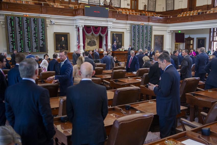 Texas House Representatives gather in the House Chambers as Speaker of the House Dustin Burrows calls to order the 89th legislative special session Friday, Aug. 15, 2025 in Austin, Texas.