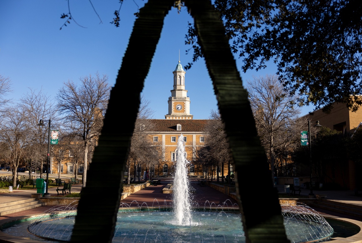 Texas Monthly – From racism claims to a $725,000 settlement, a UNT professor’s lawsuit mirrors Texas’ shifting views on free speech