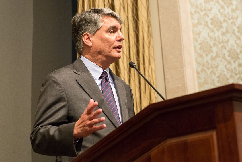 UTAustin President Greg Fenves broke school rules by flying on