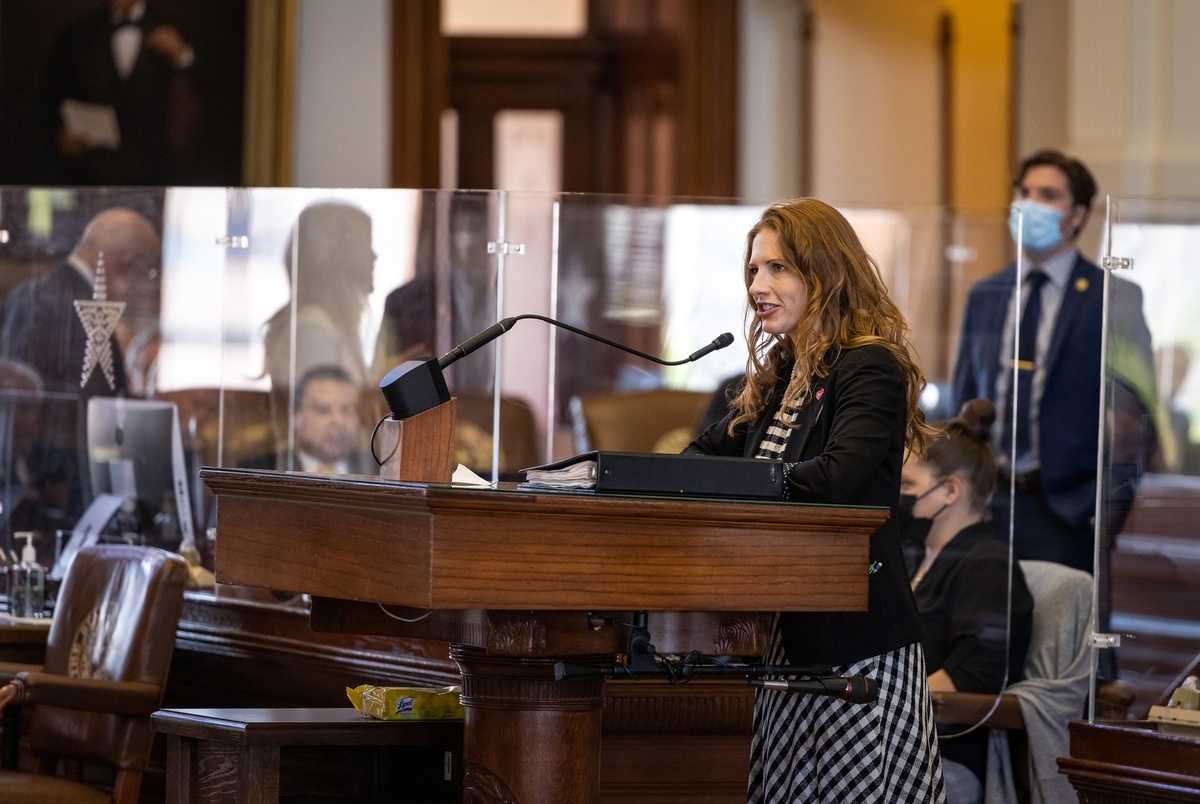Texas Monthly – State Rep. Shelby Slawson says she’s running for House speaker in letter condemning Phelan