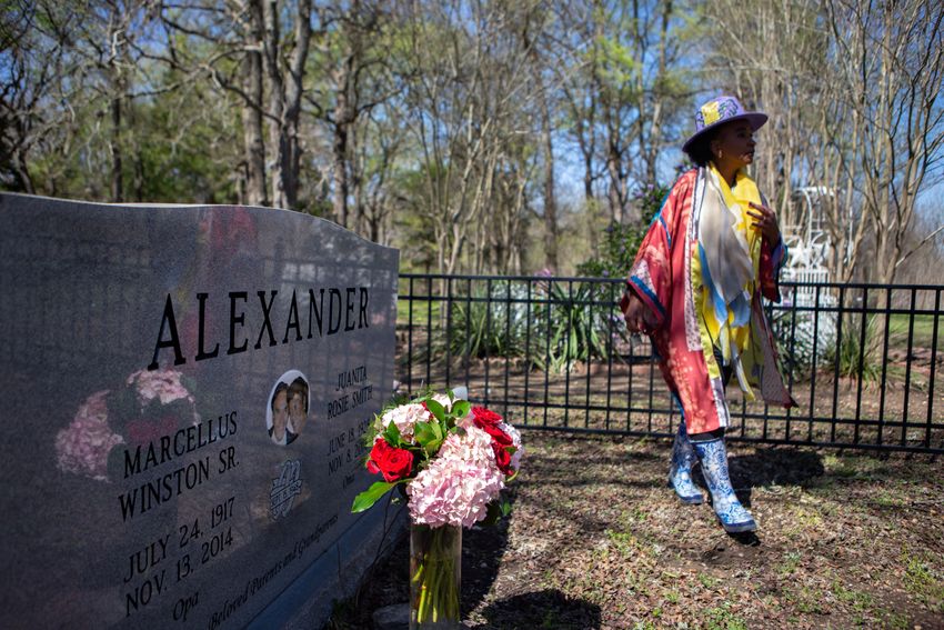 Texas' Alexander family fights to protect its farm from a highway project