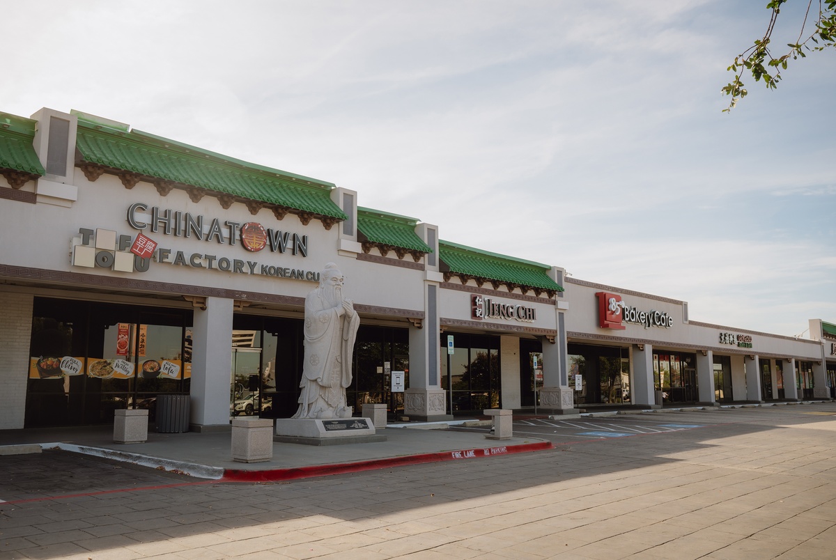 Texas Monthly – In a North Texas House race, two Asian candidates campaign on their version of the American Dream