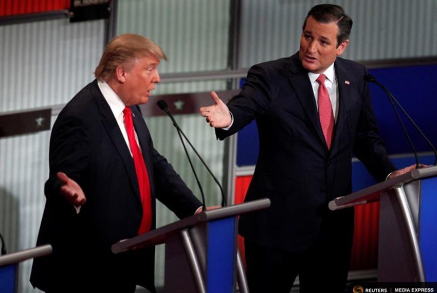 Republican U.S. presidential candidates Donald Trump (left) and Ted Cruz at the Fox Business Network Republican presidential candidates debate in North Charleston, S.C., on Jan. 14, 2016.