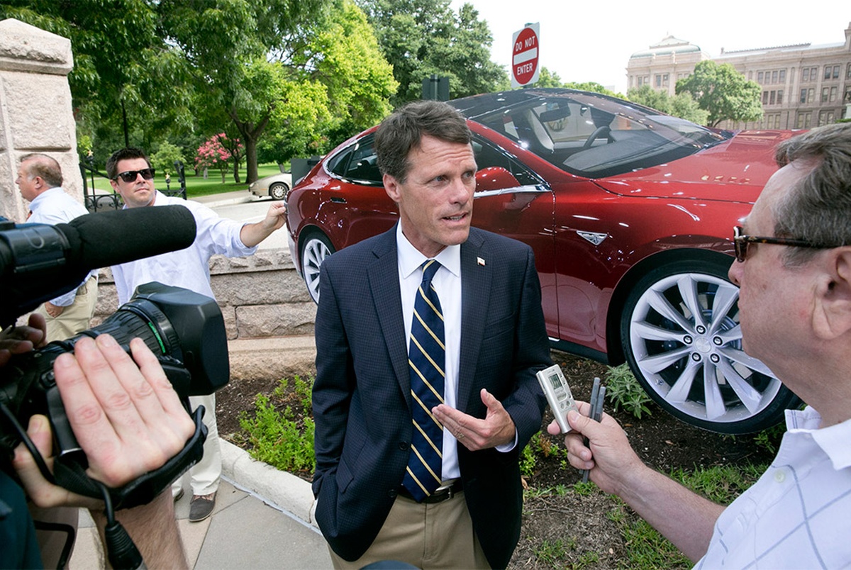CA Lawmaker Takes Job Recruiting Trip To TX The Texas Tribune
