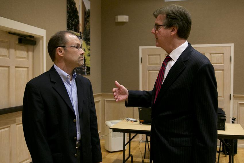 Sen. Dan Patrick speaks with Thomas Ratliff before a debate on CSCOPE at UT Tyler on August 24th, 2013