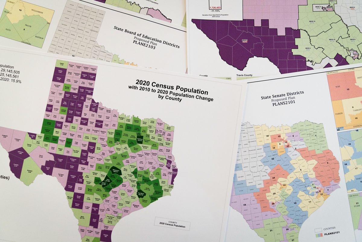 Texas Monthly – Texas’ GOP congressional delegation meets to discuss redrawing districts ahead of midterms