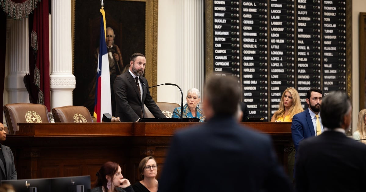 Texas House to take up redistricting map delayed by Dems