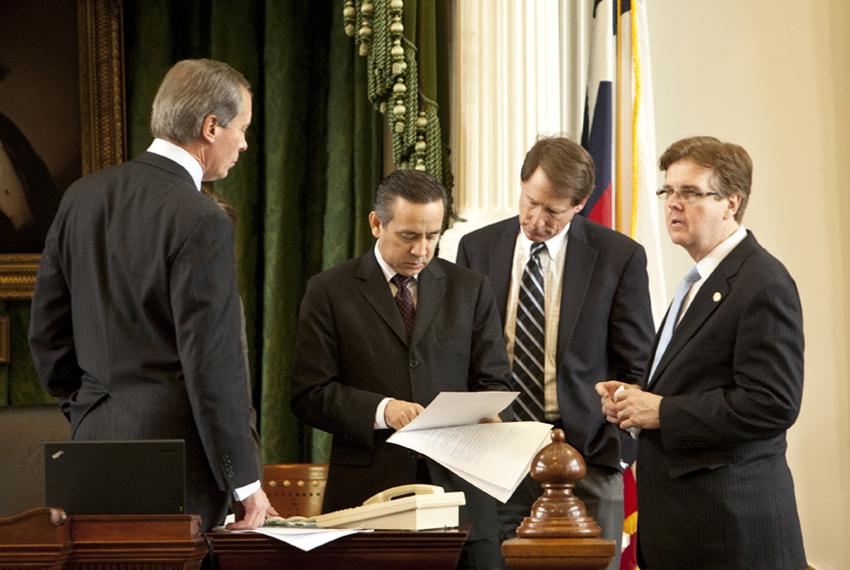 Lt. Gov. David Dewhurst, Sen. Carlos Uresti, Sen. Robert Duncan and Sen. Dan Patrick review amendments to Senate Bill 16, the abortion sonogram bill.