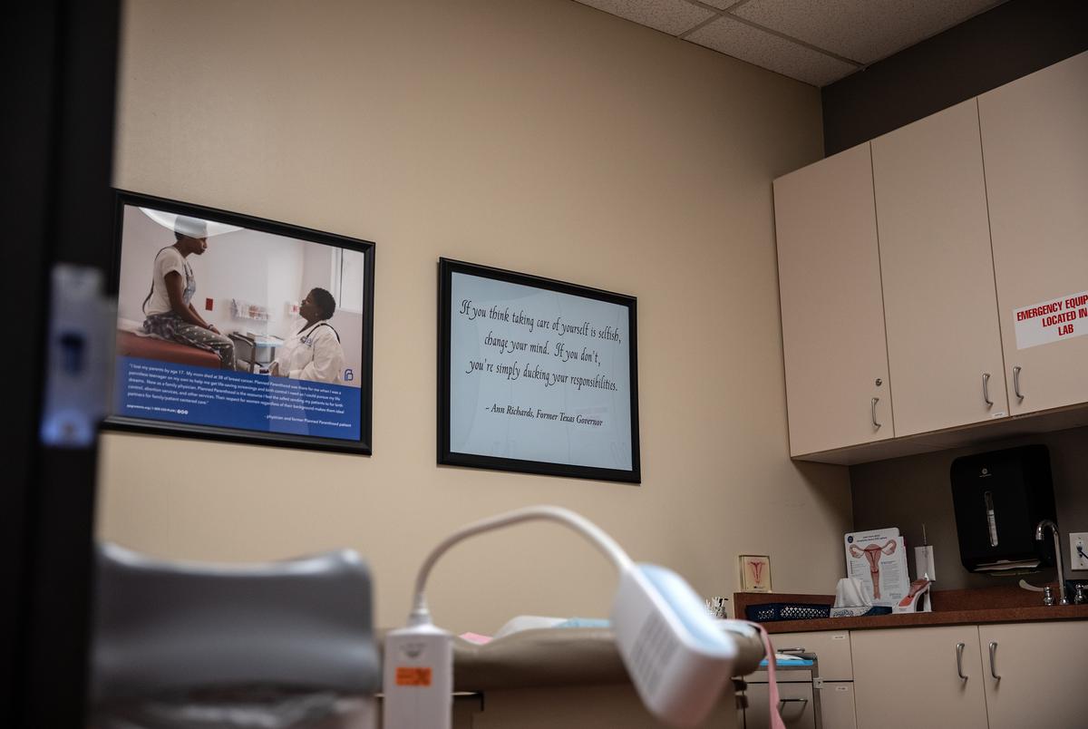 An exam room at Planned Parenthood  of Greater Texas in Austin, Texas on August 8, 2023. (Montinique Monroe for The Texas Tribune)