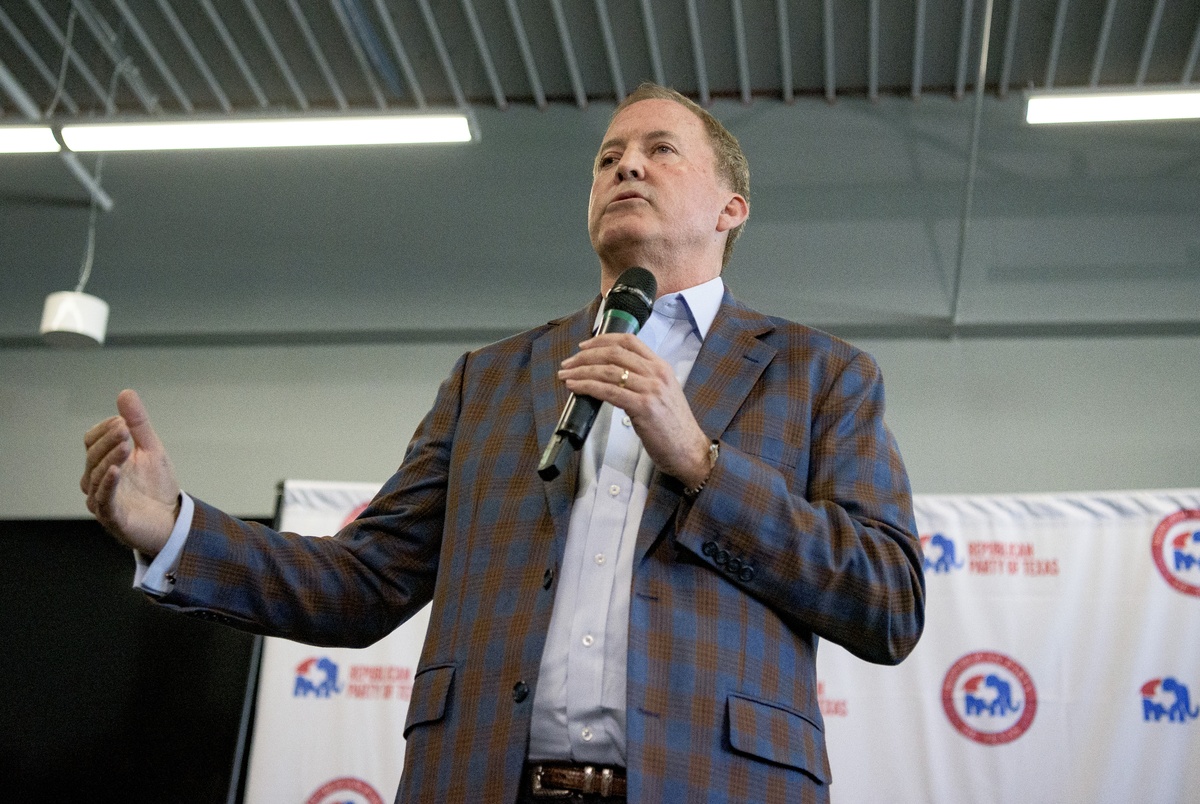 Texas Monthly – Ken Paxton kicks off tour to pressure Republicans to support David Cook for House speaker