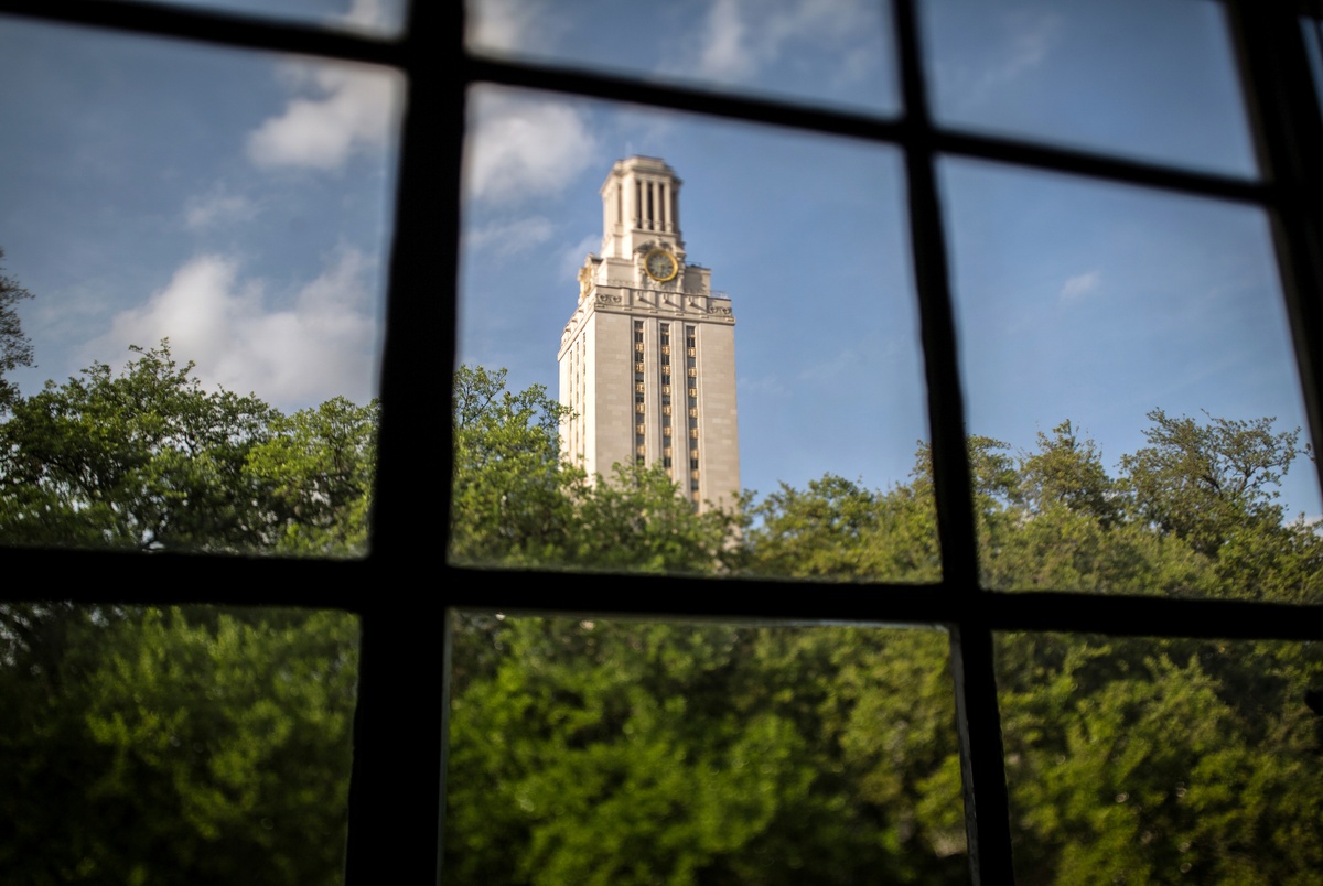 Texas Monthly – Texas House Republicans poised to scale back legislation that targets state’s universities