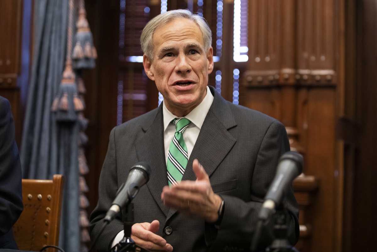 Texas Gov. Greg Abbott downplays concerns about voter ...