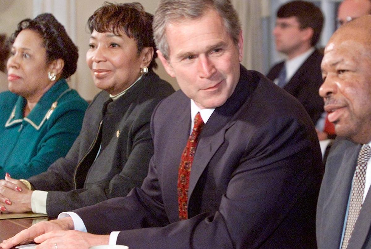 U.S. President George W. Bush hosts a general agenda meeting about domestic education issues with U.S. congressional black caucus members in the Cabinet Room of the White House, January 31, 2001. From left, are: Representative Sheila Jackson Lee (D-TX); Chair of Congressional Black Caucus Representative Eddie Bernice Johnson (D-TX); Bush and Representative Elijah Cummings (D-MD).