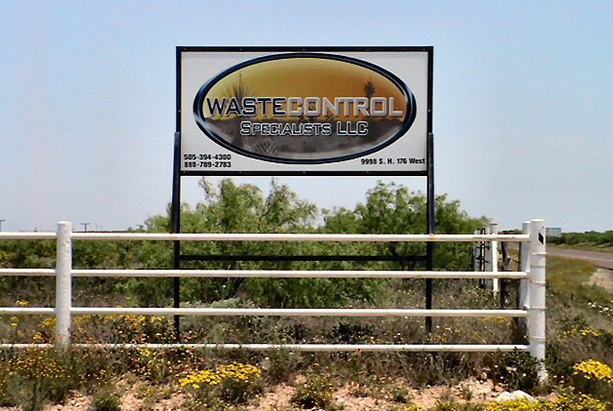 Harold Simmons' Waste Company Pays County, State | The Texas Tribune