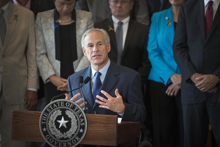 Gov. Greg Abbott at a press conference on the Dallas shootings on July 8, 2016.