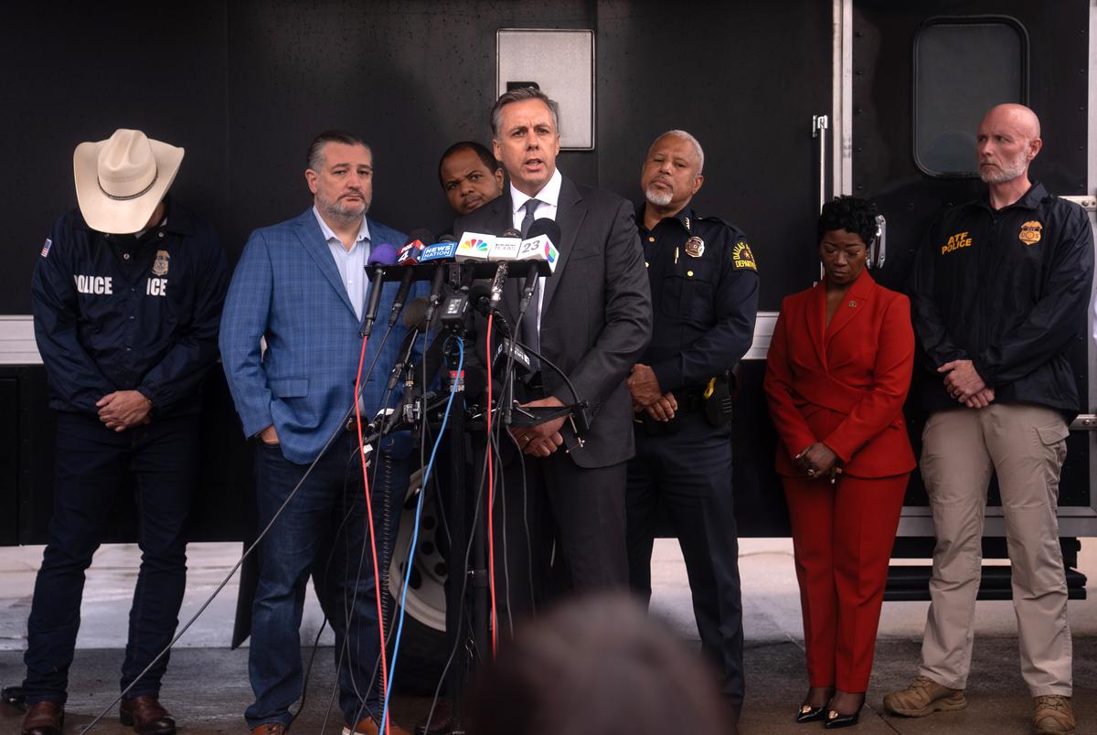 Joe Rothrock, special agent in charge of the Dallas FBI Field Office, speaks at a press conference regarding the shooting at an ICE field office in Dallas on Sept. 24, 2025.