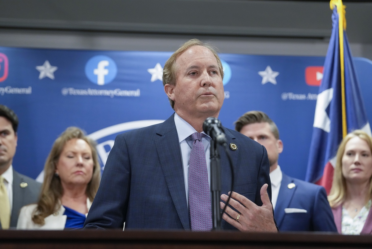Texas Monthly – Texas high court won’t force Collin County to pay prosecutors in Paxton securities fraud case
