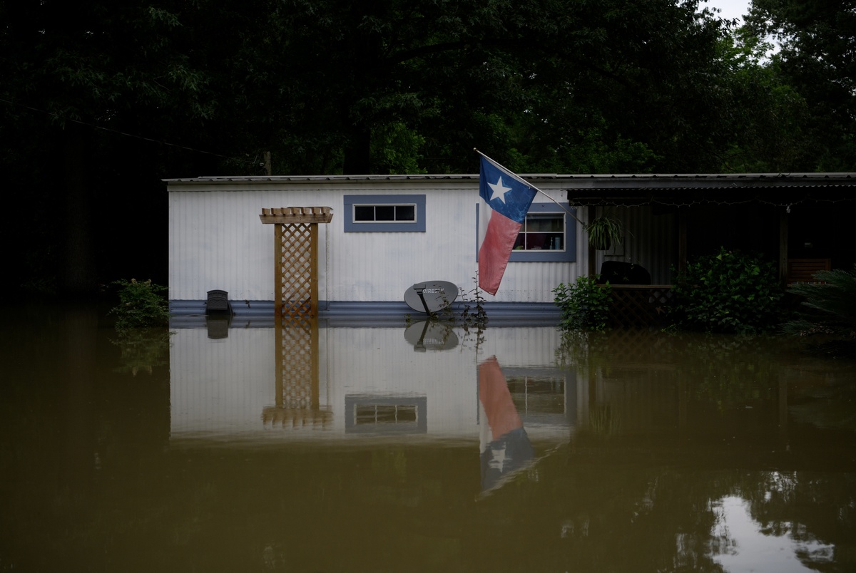 Texas Monthly – See the scope of flooding in East Texas