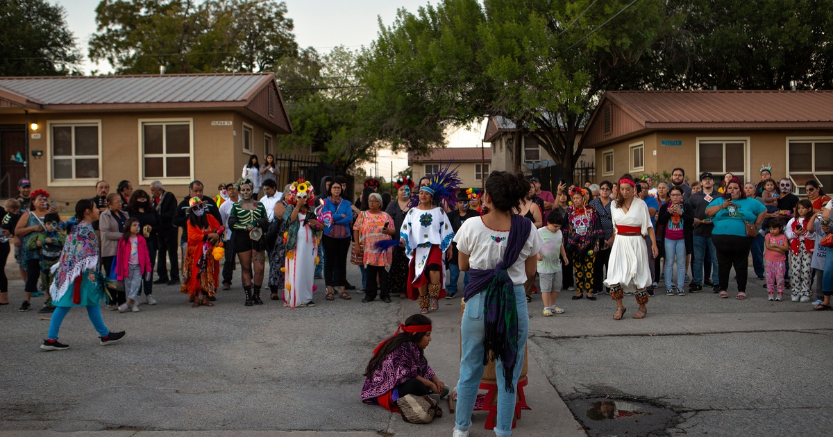 San Antonio's West Side struggles to save itself amid redevelopment - Vimarsana News
