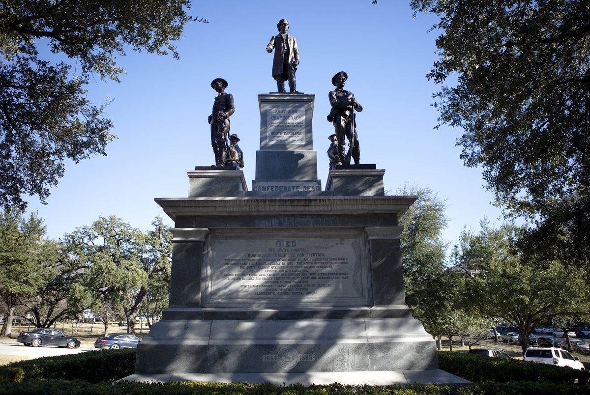 Confederate monuments in Texas harder to remove under Senate bill The