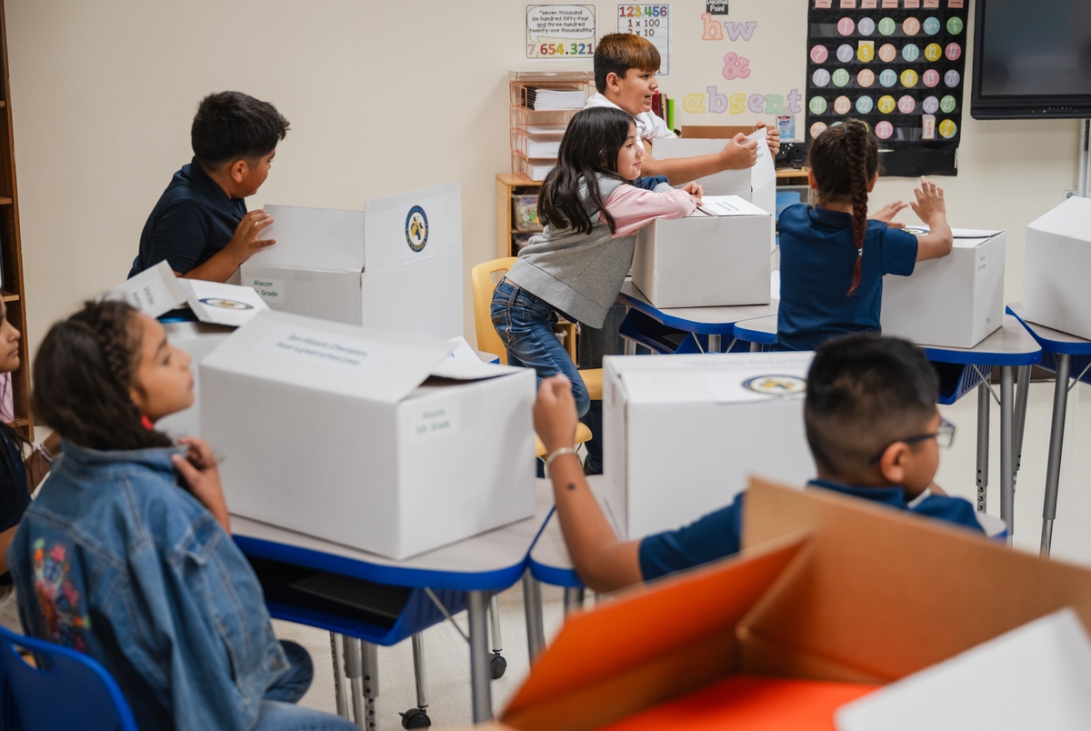 Texas Monthly – Texas schools got billions in federal pandemic relief. It is coming to an end as the school year starts.