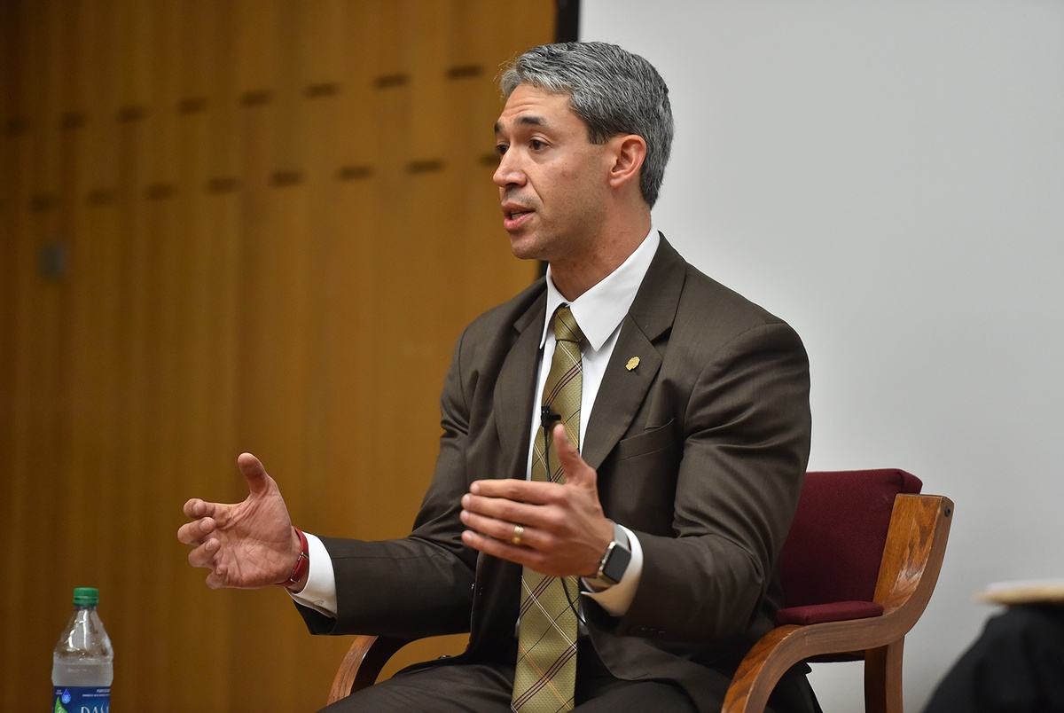 The Brief San Antonio, El Paso elect new leadership The Texas Tribune