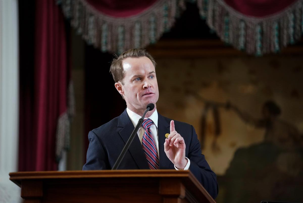 Newly-elected House Speaker Dade Phelan speaks to the House of Representatives during opening ceremonies as the 2021 legislative session begins. Jan. 12, 2021.