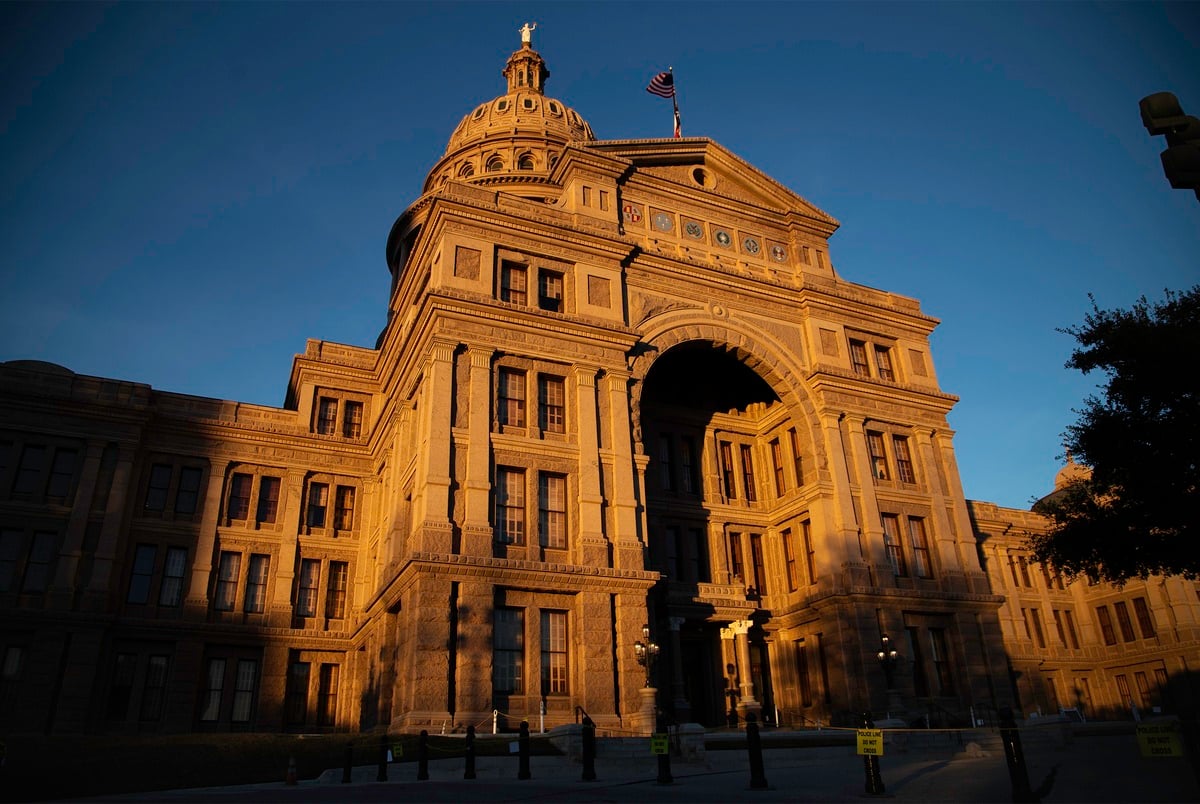 Texas Monthly – Spring forward? Maybe not in Texas as lawmakers mull ending daylight savings time.