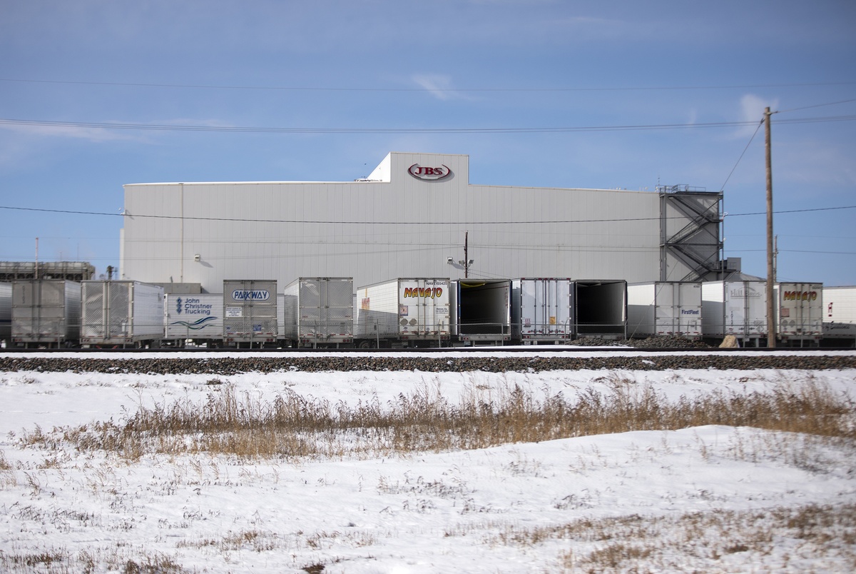 Texas investigating meat processing plants over coronavirus outbreaks