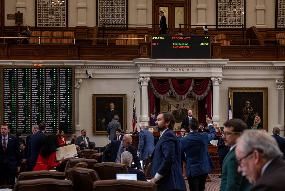 Texas Monthly – Pressing deadlines, unfinished business: Where the Legislature stands on abortion, water, property tax and more