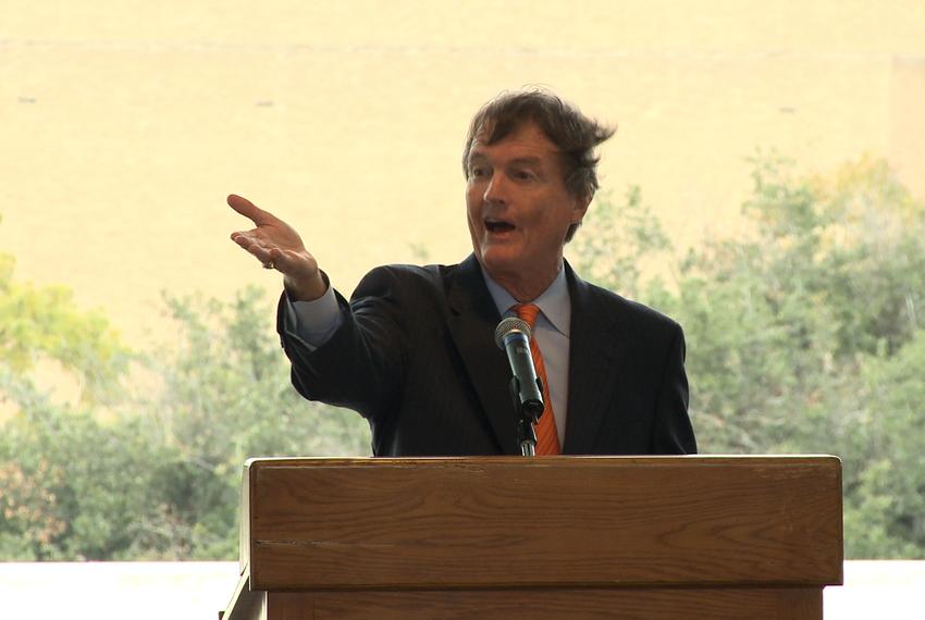 UT President Bill Powers