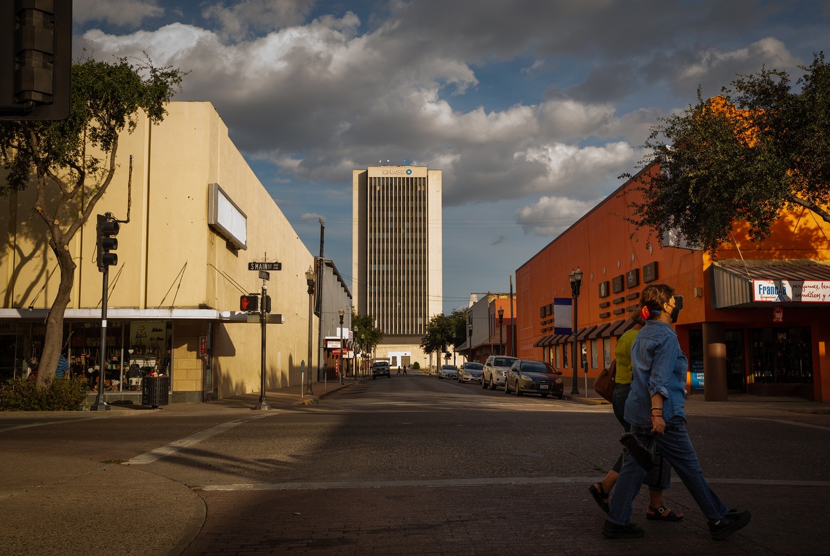 Texas Monthly – Rio Grande Valley leaders hope to rebrand region as “RioPlex” to attract investment