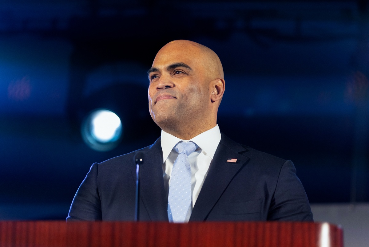 Texas Monthly – U.S. Rep. Colin Allred voted for TikTok ban despite continuing to use the app