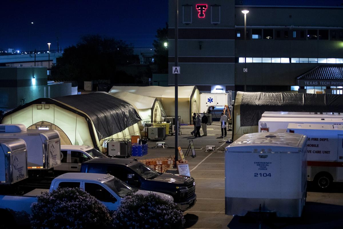 New medical tents set up at University Medical Center of El Paso hospital due to the huge spike in active COVID-19 cases (11,300+) in El Paso. October 25, 2020.