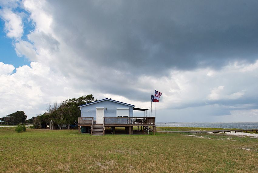 Coastal Cabins Are Paradise For Permit Holders The Texas Tribune