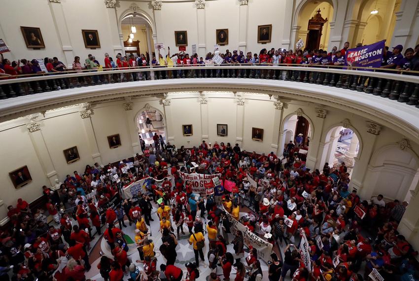 On the last day of the 85th Legislative session, protesters opposed to Senate Bill 4 — the "sanctuary cities" bill fill up the rotunda of the state Capitol in Austin on May 29, 2017.