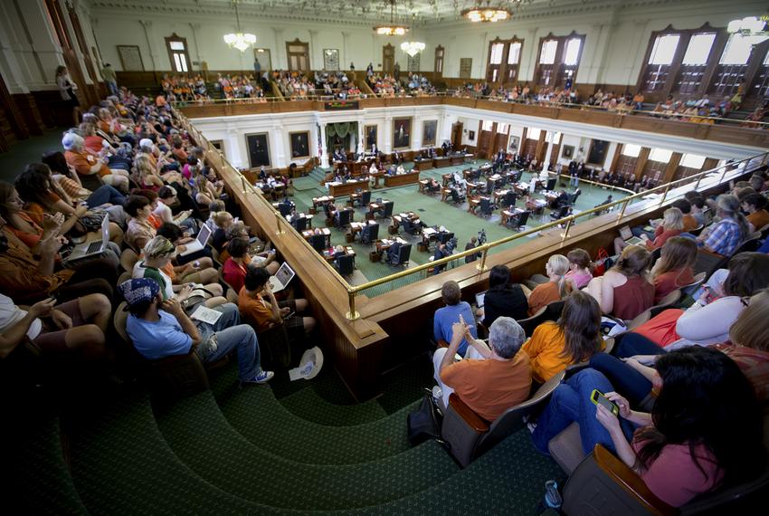 Wide view of the Senate gallery as Sen. Wendy Davis, D-Fort Worth, begins a filibuster of SB 5 a bill that would tighten regulations on abortion providers in Texas, on the last day of the special session, June 25, 2013.