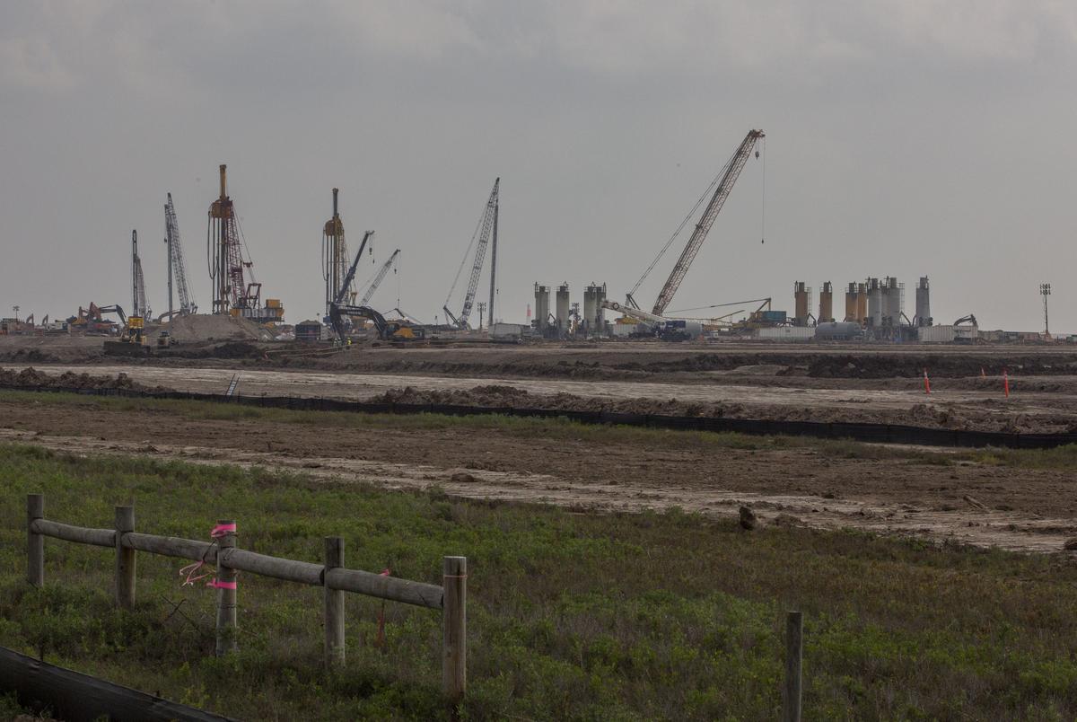 Construction crews work at the 750-acre site of the proposed Rio Grande LNG facility Thursday, Feb. 22, 2024 in Brownsville.