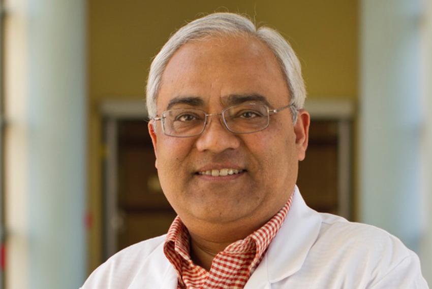 Dr. Afzal Siddiqui is a tenured Professor of Immunology and Molecular Microbiology, Internal Medicine and Pathology at the Texas Tech University School of Medicine.