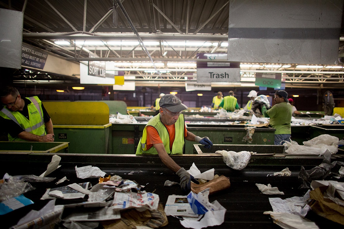 Dallas Aims to Recycle Almost All Garbage by 2040 The Texas Tribune