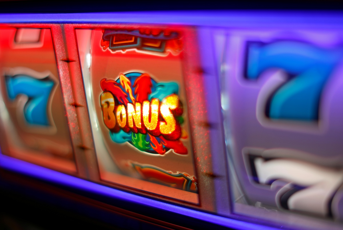 Slot
