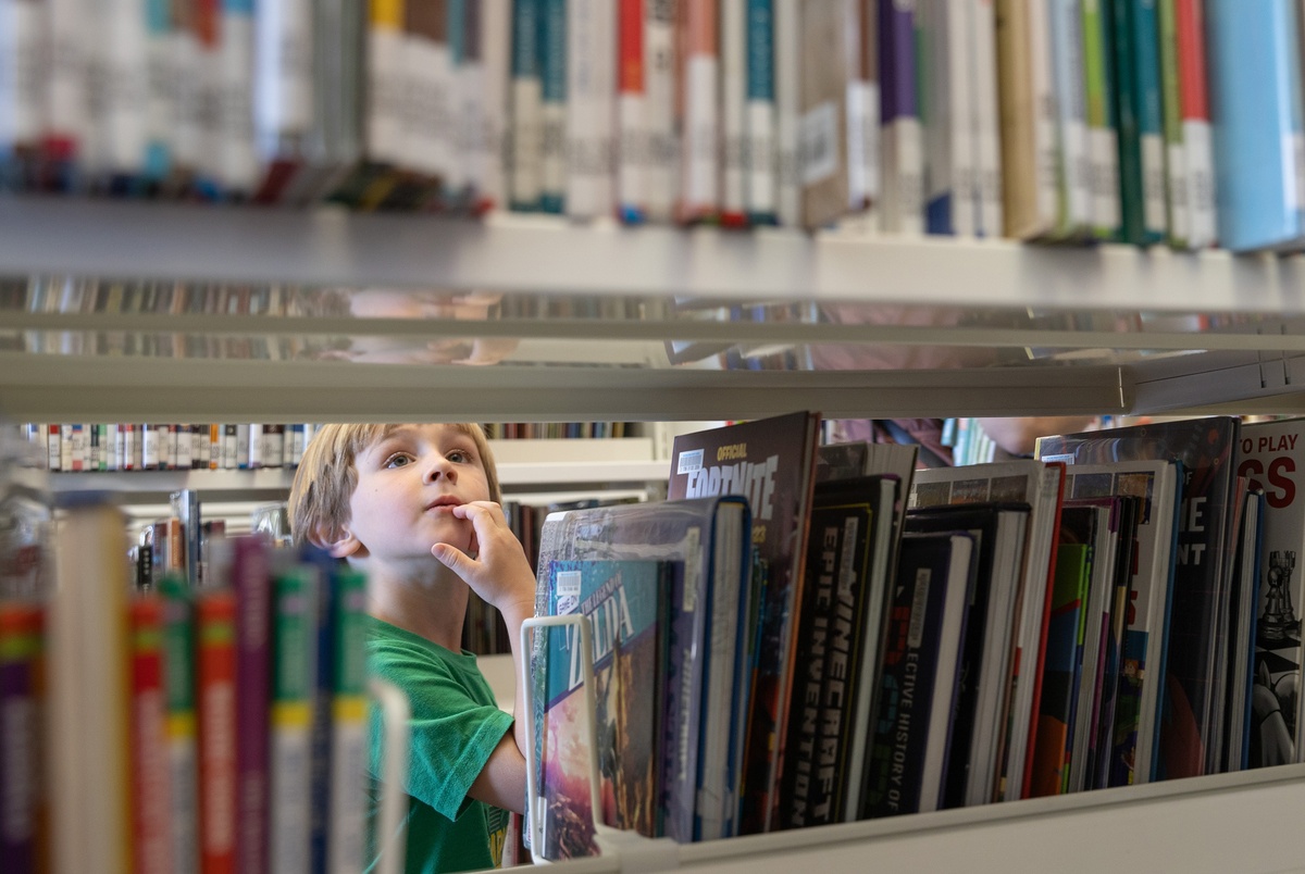 Texas Monthly – Texas’ youngest learners are behind in math and reading. A pair of bills aims to get them back on track.
