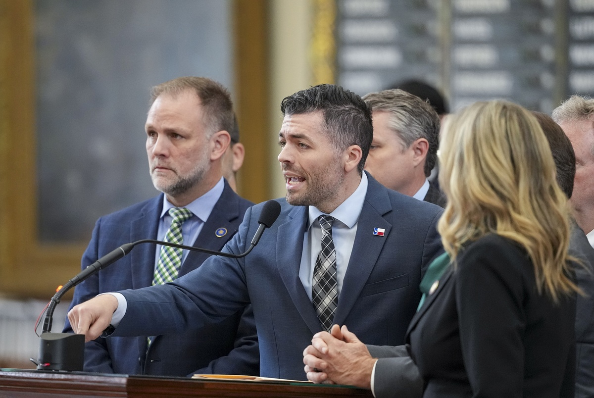 Texas Monthly – House Republicans refuse to pass ceremonial resolution honoring Cecile Richards