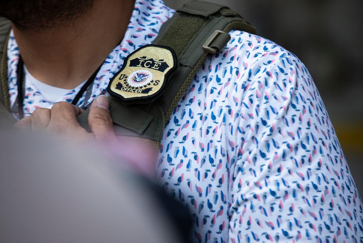 Texas Monthly – ICE says it deported more than 500 people in the Houston area in one week
