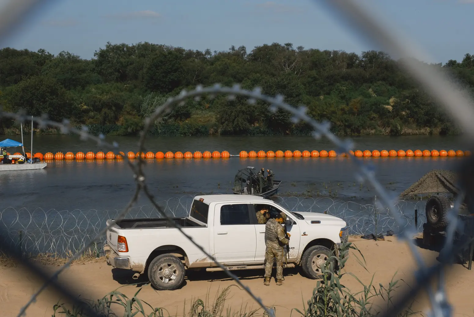 Texas authorities investigating claim that DPS troopers were told to push migrants back into the Rio Grande and deny them water (texastribune.org)