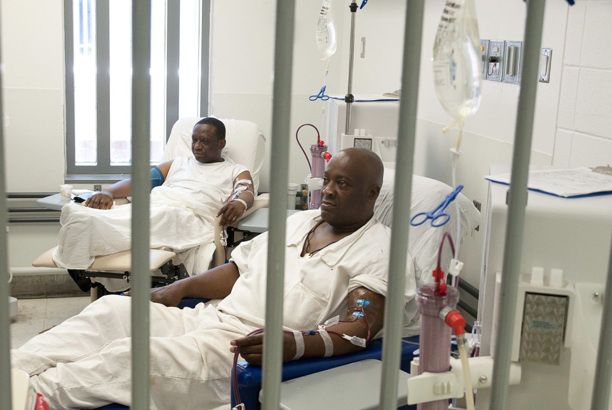 Lawmakers Look to Medical Parole to Cut Prison Costs The Texas Tribune