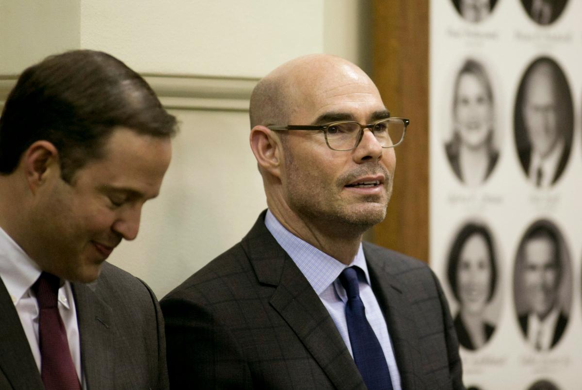 Speaker Dennis Bonnen speaks with Rep. Dustin Burrows R-Lubbock on May 25, 2019
